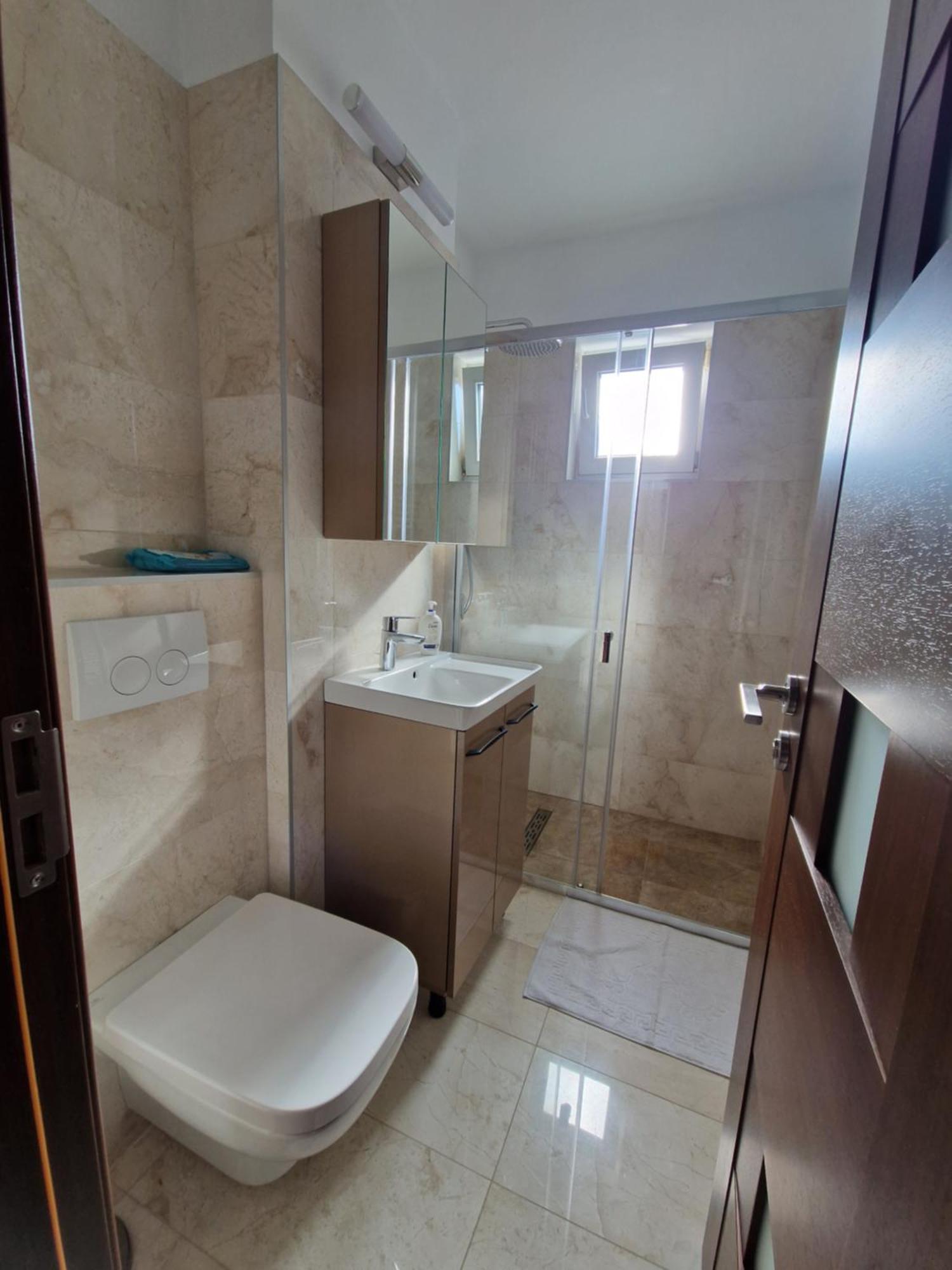 Downtown Apartment Râmnicu Vâlcea エクステリア 写真
