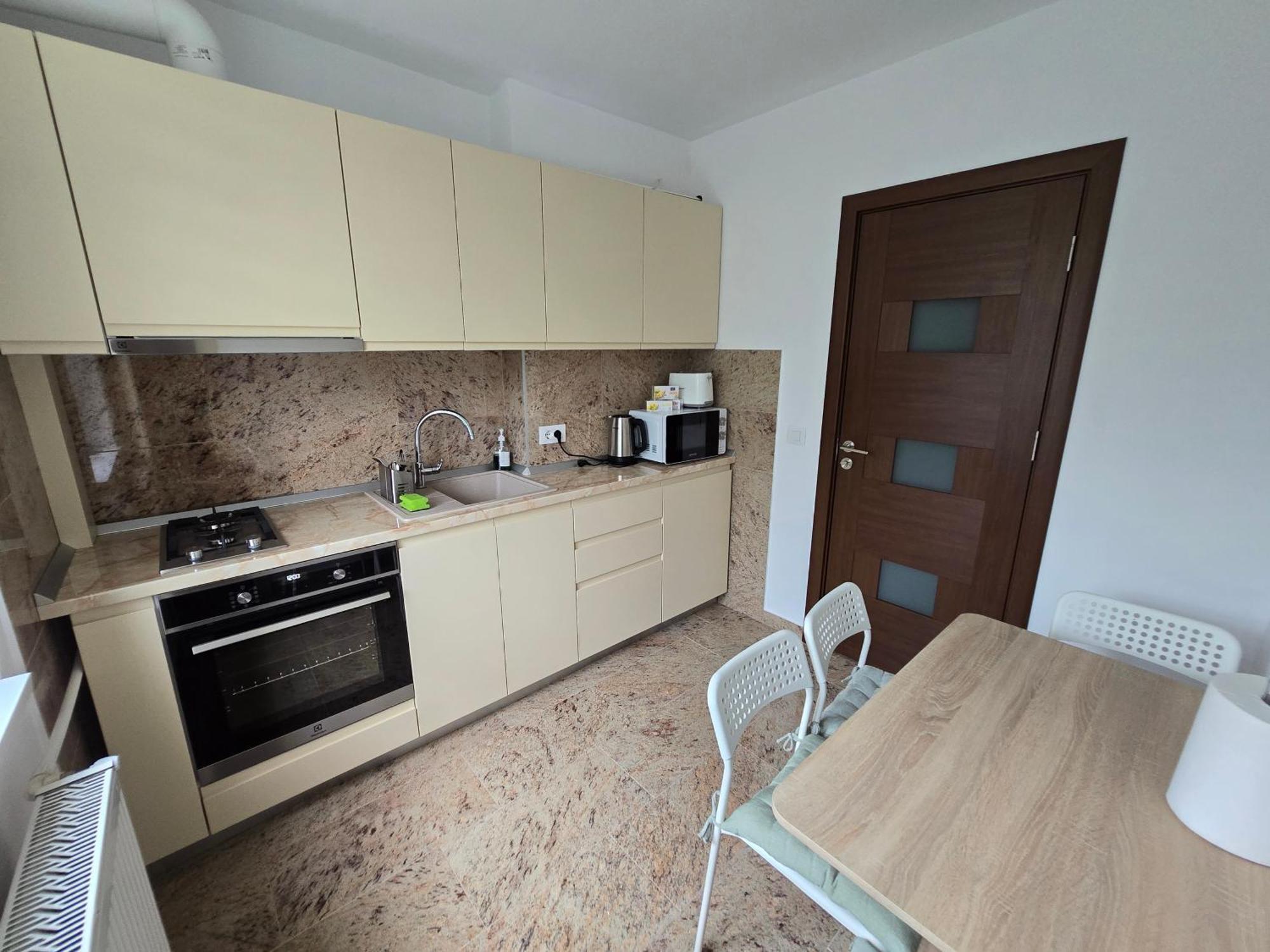 Downtown Apartment Râmnicu Vâlcea エクステリア 写真
